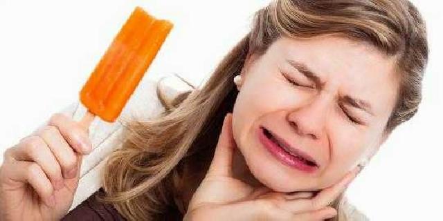 7 Tips Mengatasi Masalah Gigi Sensitif