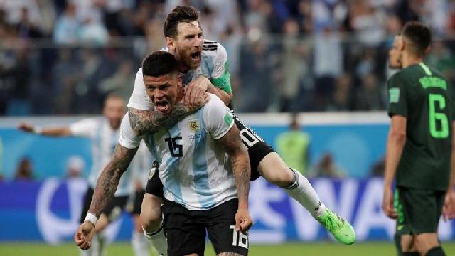 Argentina Lolos dari Lubang Jarum 