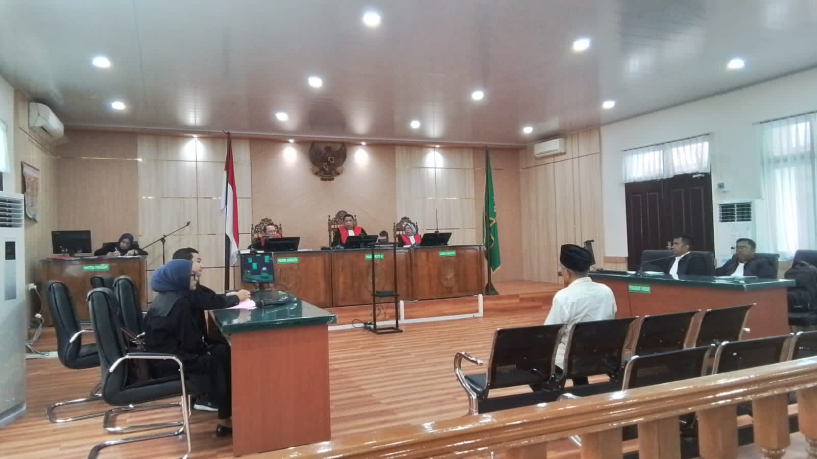 Kades di Tapung Didakwa Korupsi Rp3 Miliar