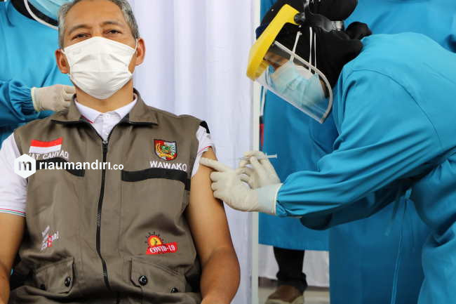 Siap-siap! Maret Warga Pekanbaru Disuntik Vaksin Covid-19