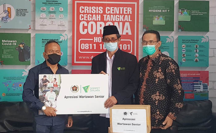 Dompet Dhuafa dan PWI Pusat Bantu Wartawan Terdampak Covid-19