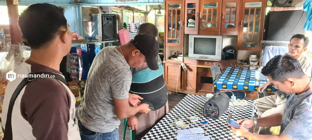 Penjual Togel di Tenayan Raya Pekanbaru Ditangkap Polisi