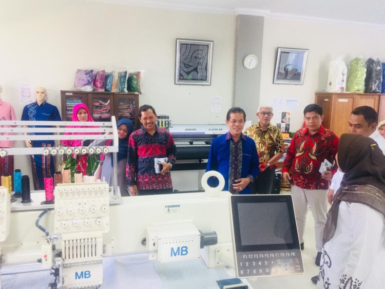 Pemkab Kuansing Jajaki Kerjasama dengan Balai Industri Padang