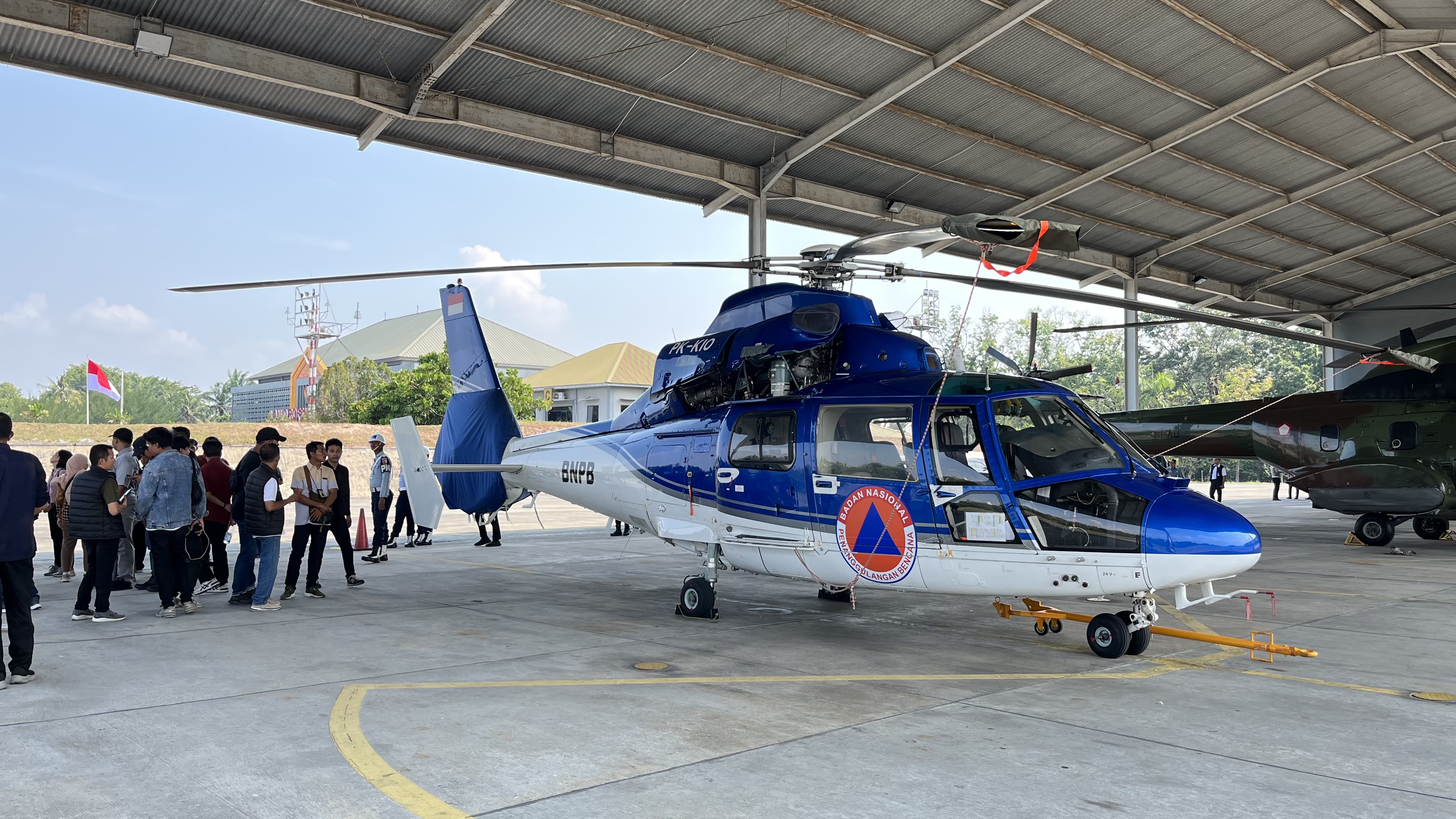 Helikopter Pantau Karhutla di Riau Ditarik ke Pusat