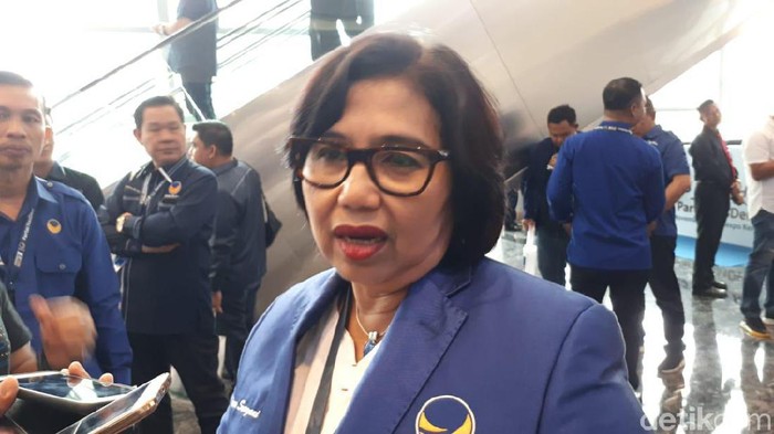 Demokrat Tak Terima SBY Disalahkan Soal Jiwasraya, Nasdem: Minum Air Putih Biar Pikiran Jernih