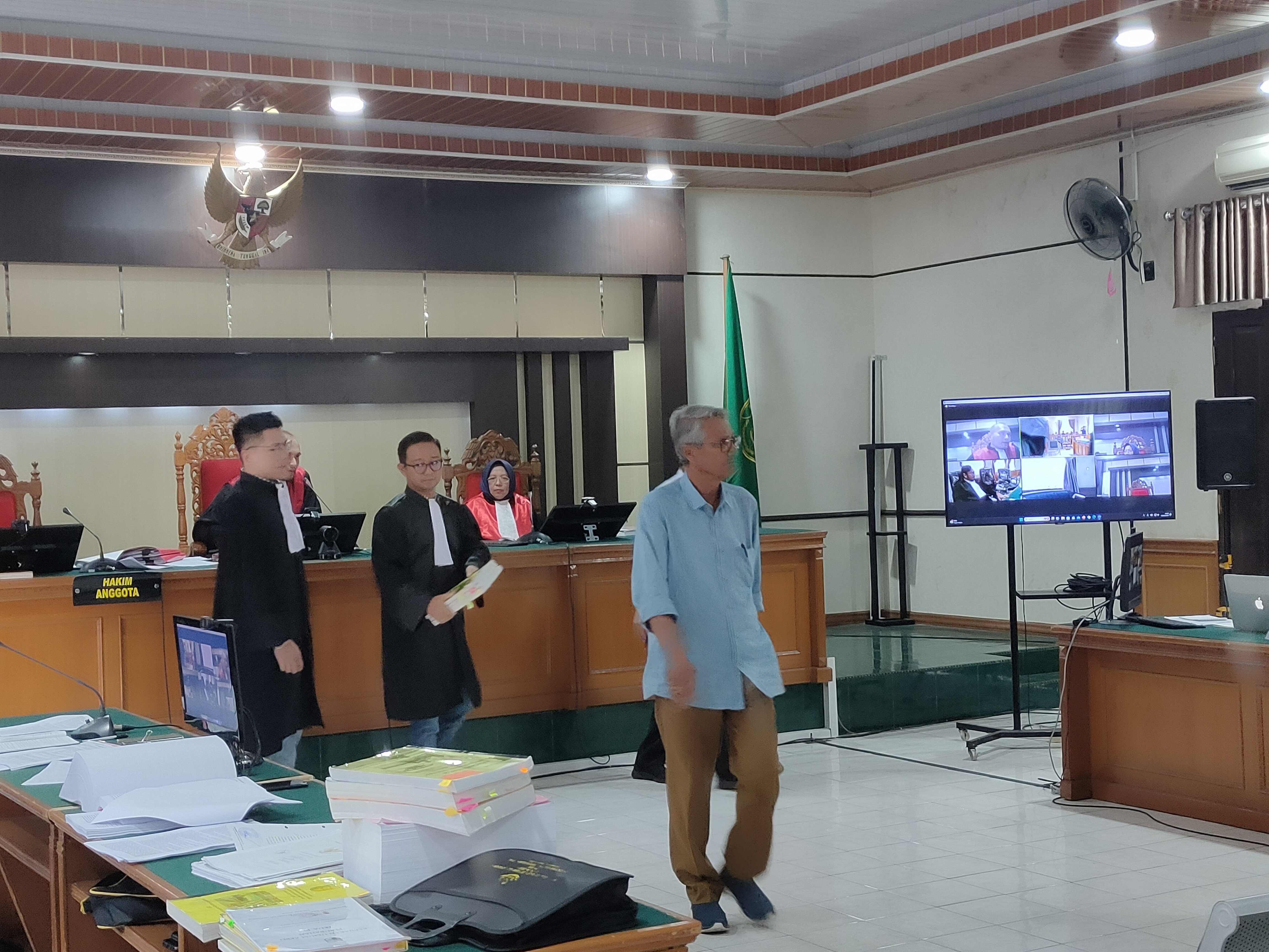 Eks Bupati, Sukarmis Bersaksi di Pengadilan Terkait Korupsi Pembangunan Hotel Kuansing