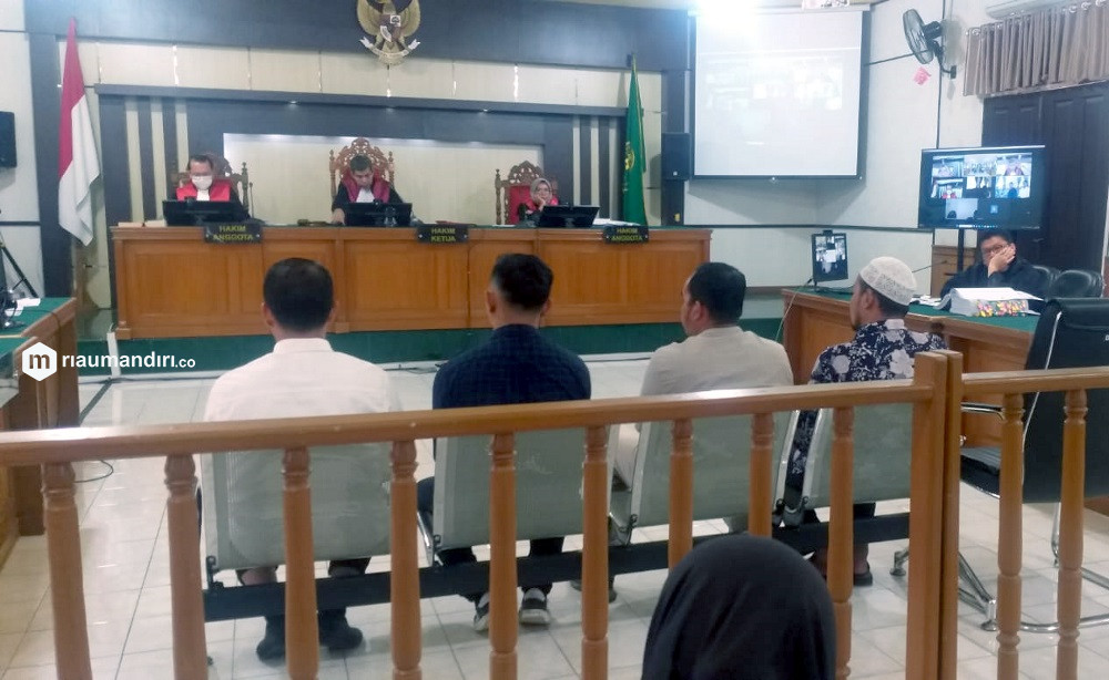 Peran M Adil Terungkap di Persidangan dalam Kasus Dugaan Suap Perjalanan Umrah