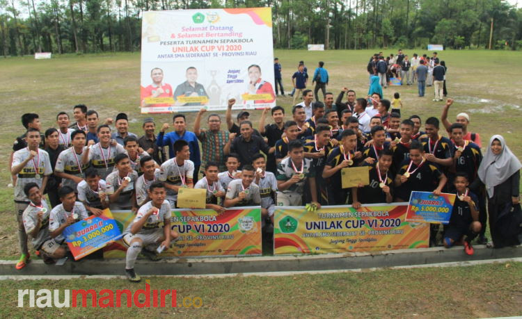 SMK 5 Pekanbaru Juara Unilak Cup 2020