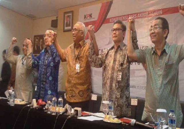 DPR akan Panggil Mantan Pimpinan KPK