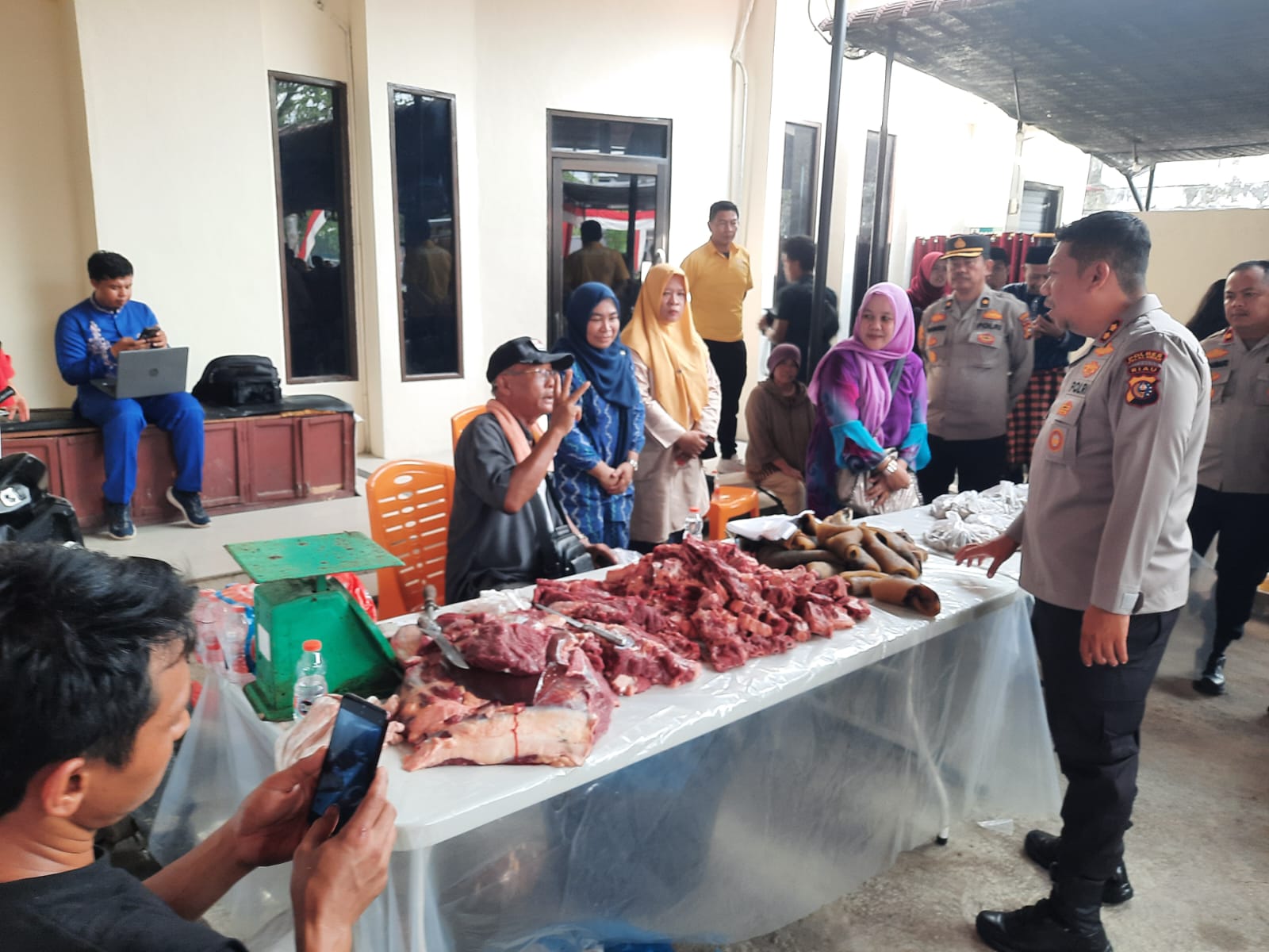 Polres Pelalawan Gelar Operasi Pasar Murah
