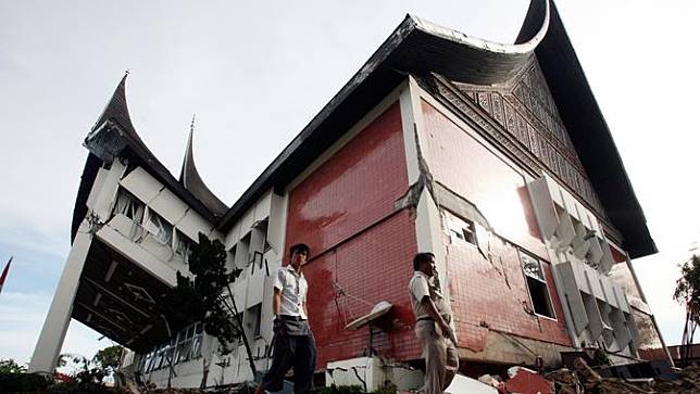 Mengenang 10 Tahun Gempa Dahsyat Sumatera Barat