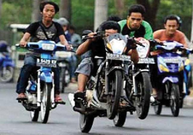 Polisi Instruksikan Tembak Berandalan Bermotor