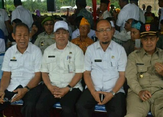 Asisten II Setda Hadiri Kedatangan Panglima TNI di Siak