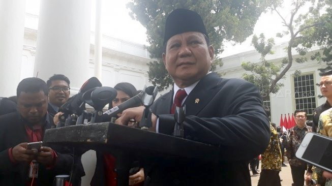 Usai Dilantik Jadi Menhan, Prabowo: Saya akan Belajar Dulu