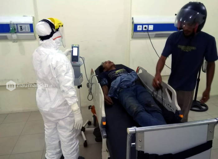 Tiba-tiba Roboh, Pria di Tenayan Raya Diduga Bunuh Diri dengan Pisau Cutter