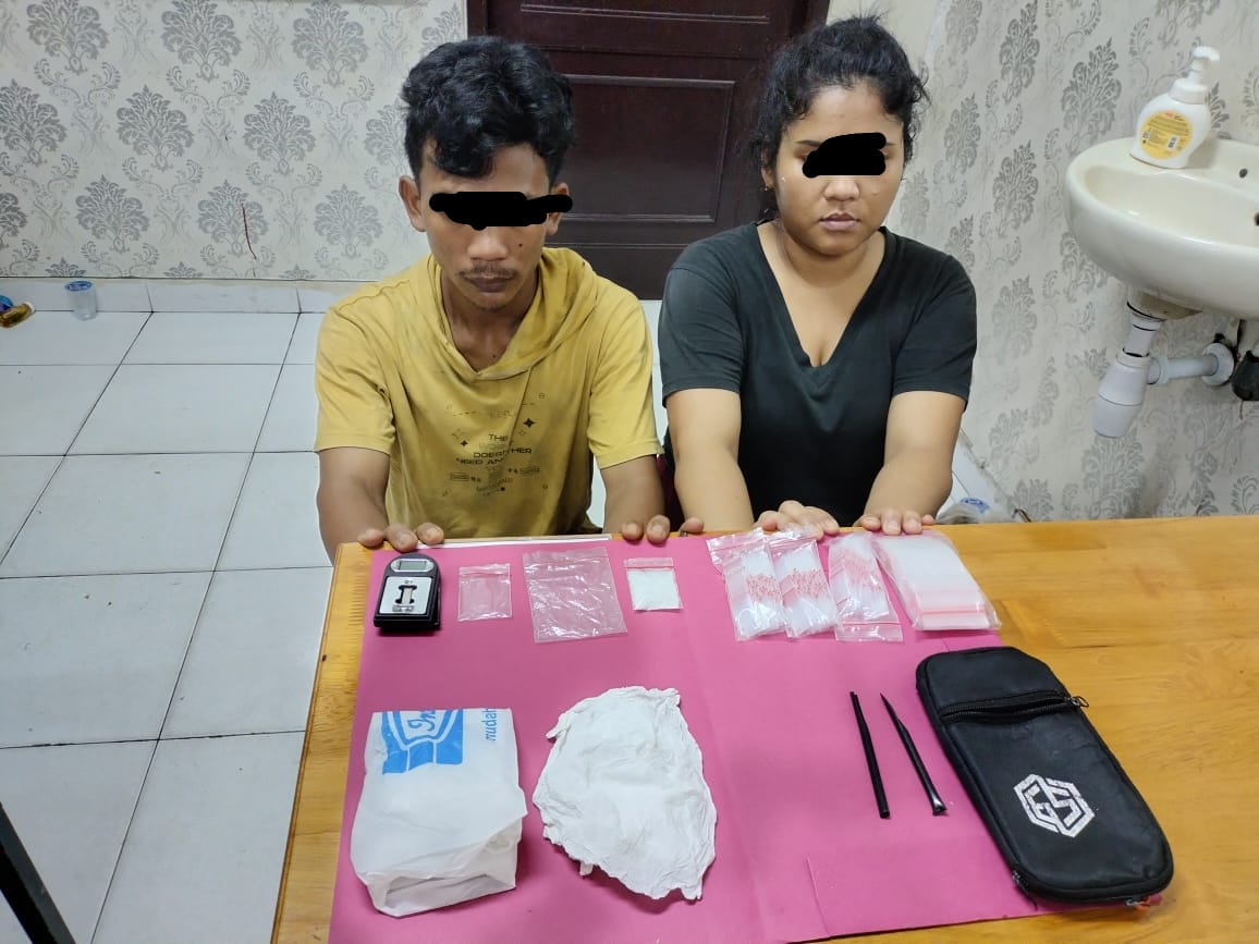 Lempar Sabu ke Semak-semak, Dua Orang di Siak Diamankan   