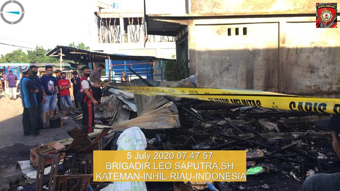 Saat Bangun Mau Salat Subuh, Surisiah Kaget Rumahnya Sudah Dilalap Api