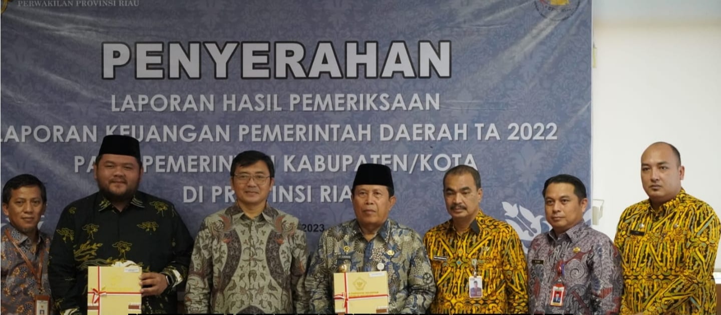 Bupati Sukiman Terima Opini WTP 7 Kali Beruntun