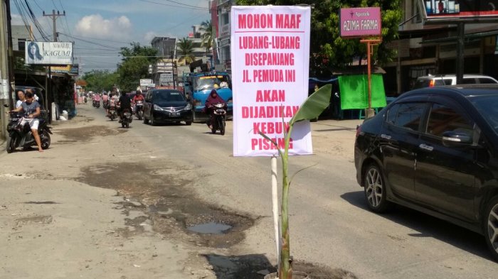 Kondisi Jalan Pemuda Pekanbaru: Hujan Kebanjiran, Panas Berdebu