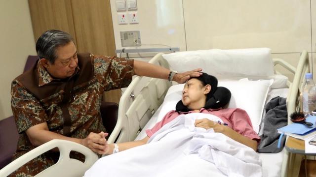 Demokrat: Demam Ibu Ani Yudhoyono Sudah Turun