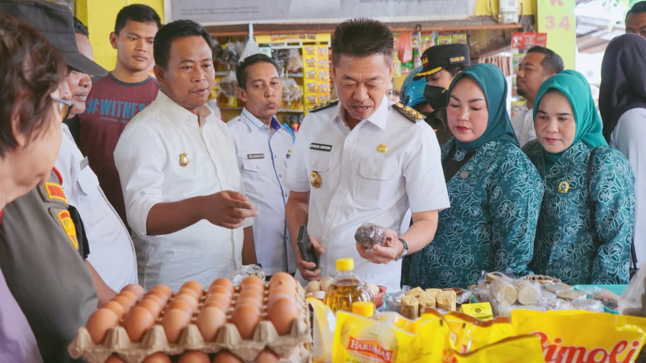 Jelang Ramadhan, DPRD Rohil Kunjungi Pasar Datuk 