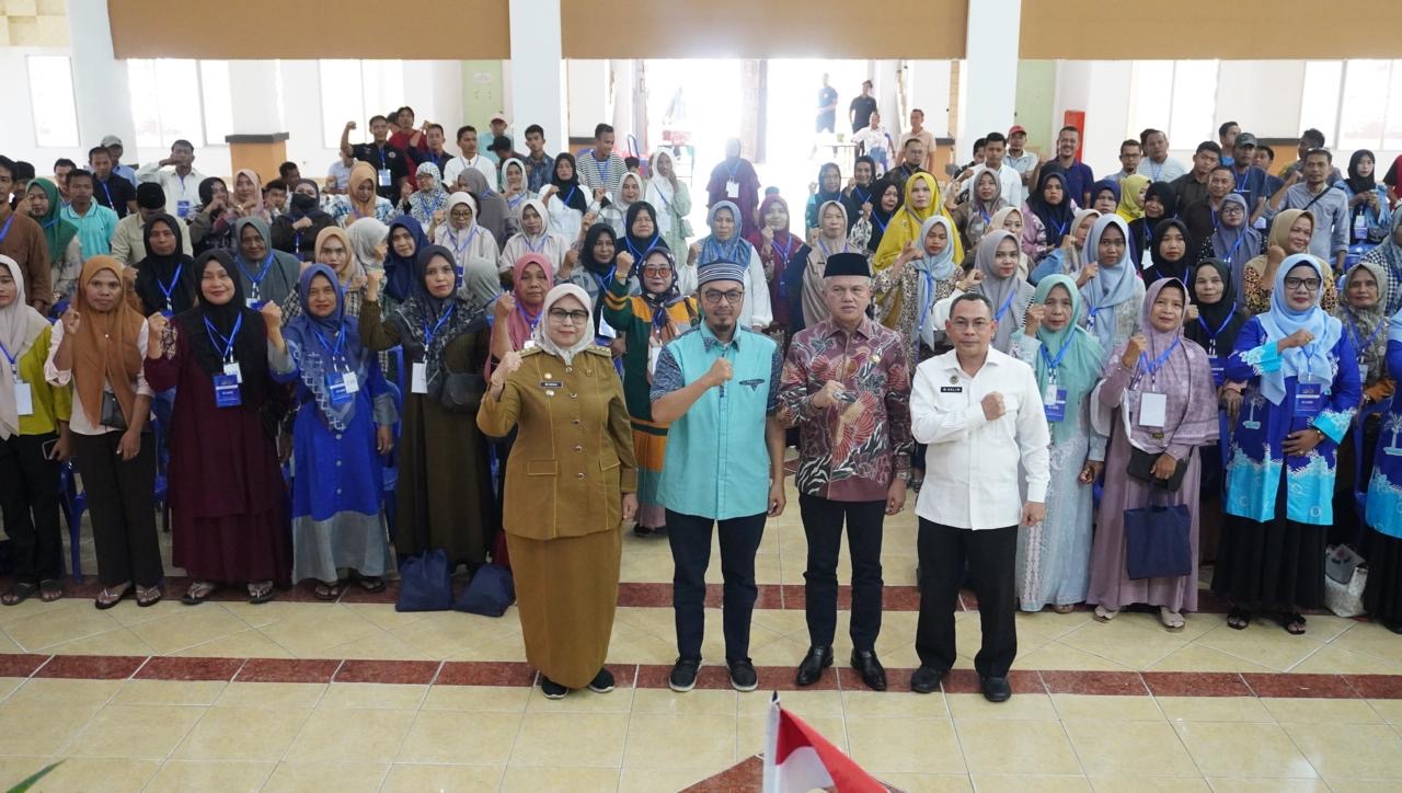 Bersama BGN, Komisi IX DPR RI Sosialisasikan Program MBG di Kampar
