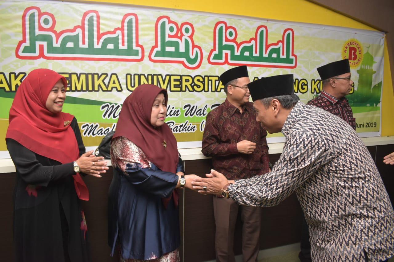 Civitas Akademika Unilak Gelar Halalbihalal, Rektor Ajak Majukan Universitas