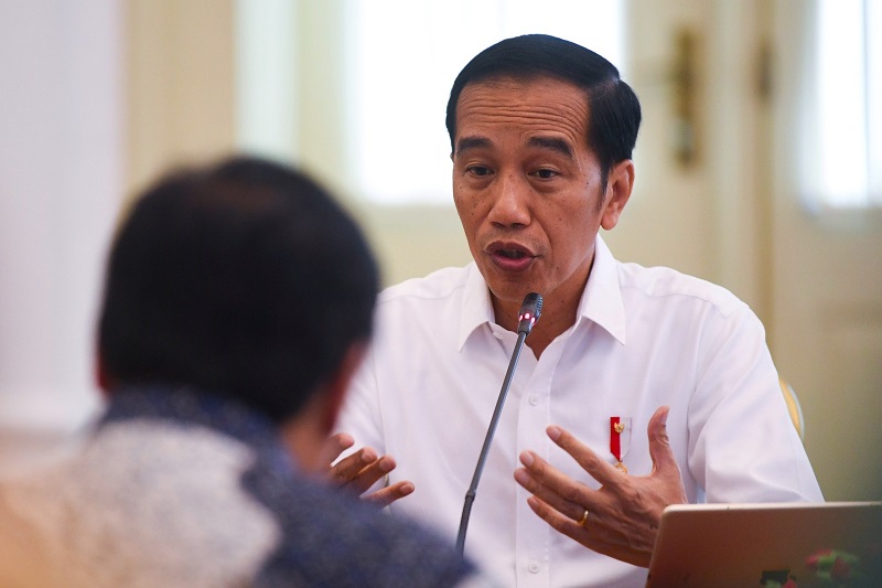 Jokowi ke Menteri-menterinya: Jangan Kerja Biasa-biasa Saja