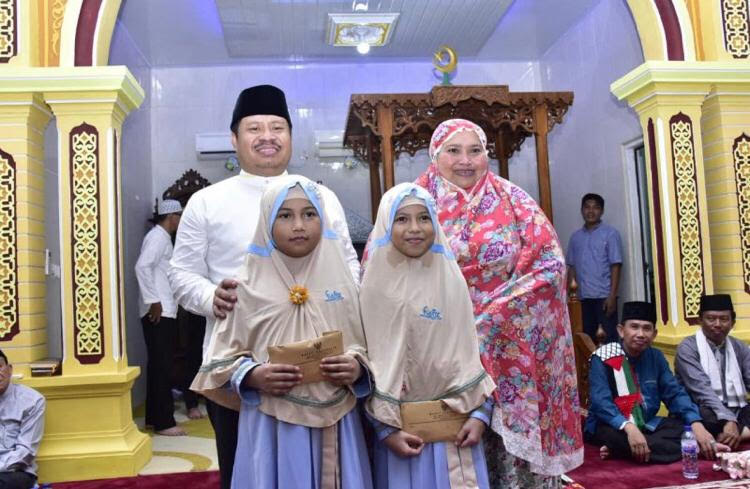 Juara Hafiz Indonesia 2019, Bupati Bengkalis Beri Apresiasi kepada Annisa dan Humaira