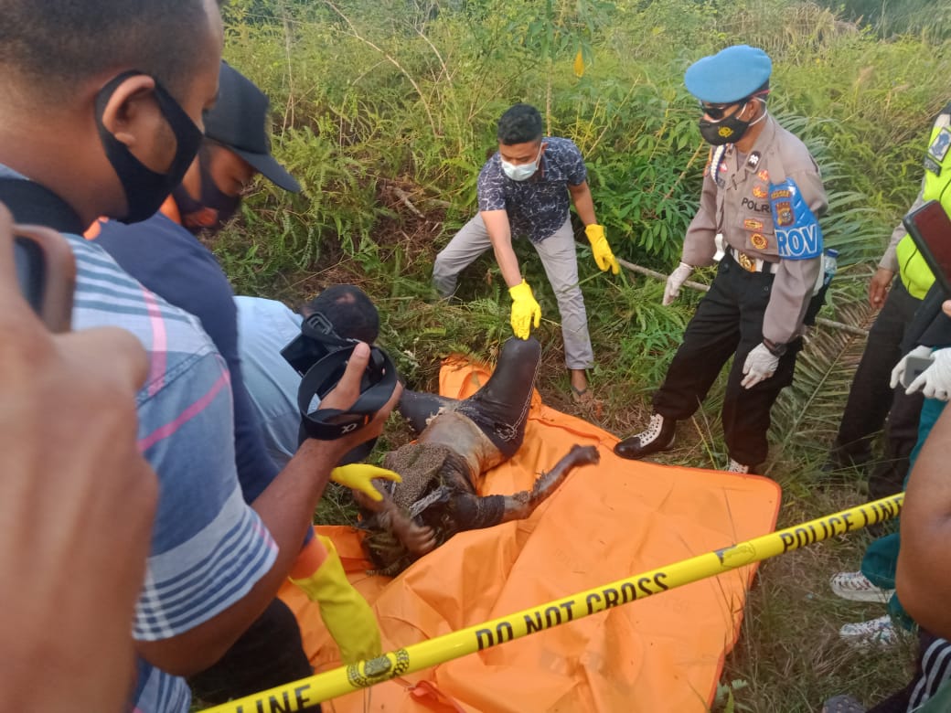 Sosok Mayat Perempuan yang Ditemukan di Pinggir Jalan Pelalawan Terungkap