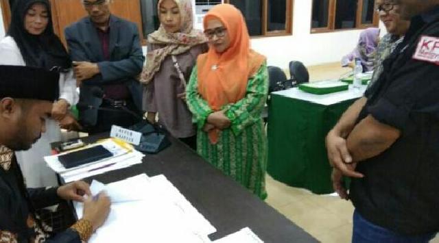 Mantan Anggota DPD RI Sengketakan KPU Riau ke Bawaslu