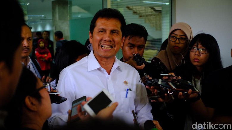 PAN Tak Gabung Koalisi Jokowi, PPP: Asman Abnur Harus Mundur, Jangan Tunggu Diganti