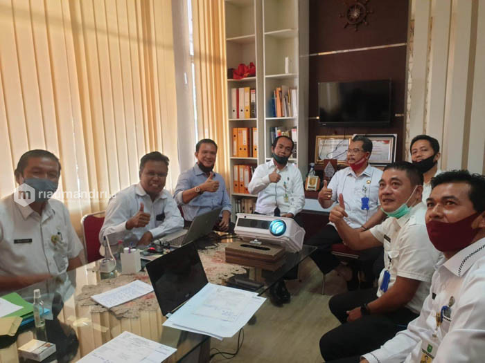SMA/SMK Swasta di Riau Sepakat Terima Siswa Tak Mampu, Diberikan Bosda Rp400 Ribu per Siswa