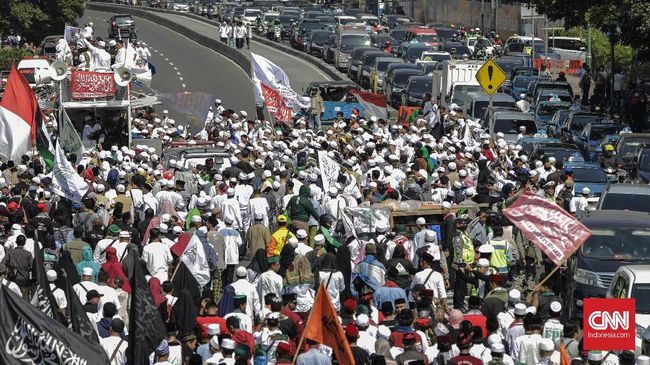 Orator PA 212 ke Polisi: Penghina Presiden Ditangkap, Sukmawati Dibiarkan