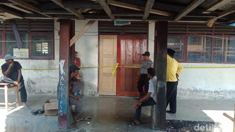 Densus 88 Tangkap 5 Terduga Teroris di Gudang SMP 