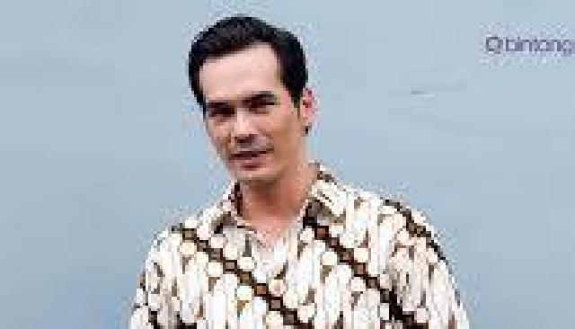 Atalarik Syah Berkukuh tak Mau Bercerai