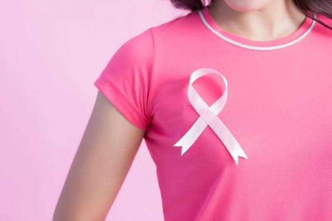 Wanita Wajib Baca, Benarkah Pakai Bra Ketat Bisa Picu Kanker Payudara?
