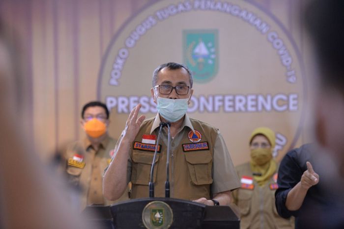 Masih di Rumah Sakit, Kondisi Gubernur Riau Mulai Membaik