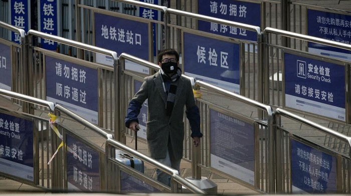 Peringatan WHO: Ancaman Pandemi Virus Corona Kini 'Sangat Nyata'