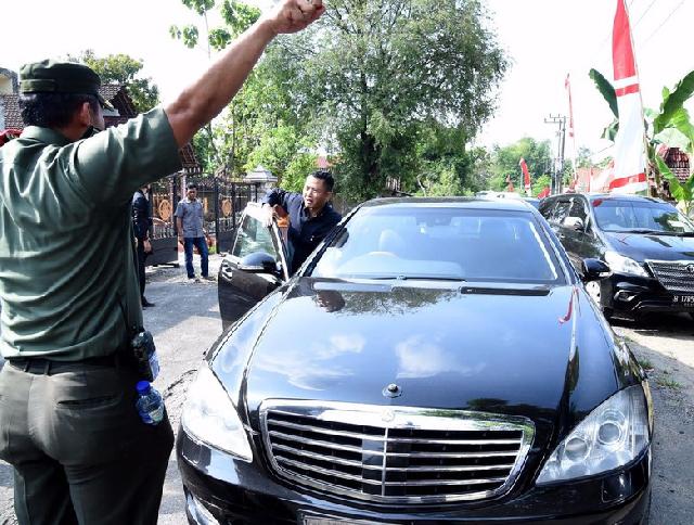 Saat Kunker, Mobil Dinas Presiden Jokowi Mogok