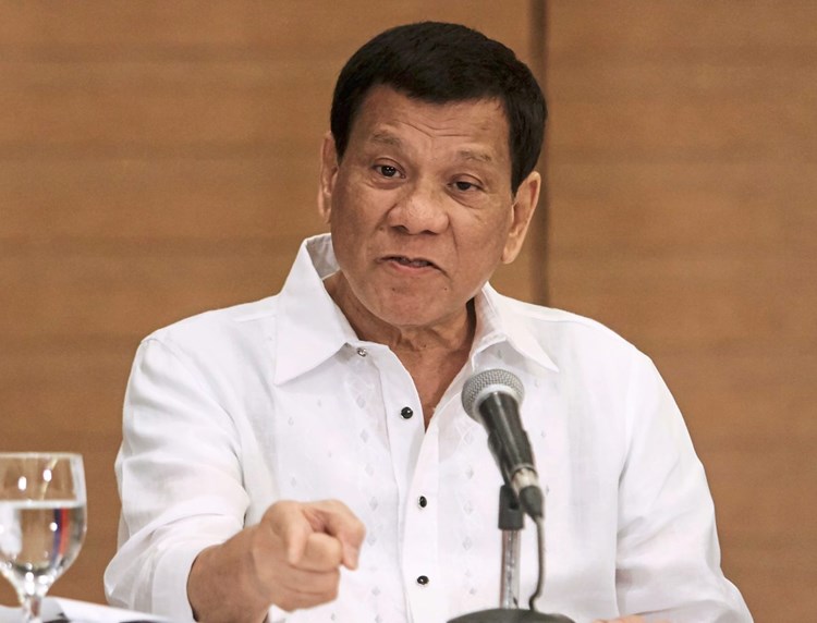 Presiden Filipina Duterte Perintahkan Tembak Mati Pelanggar Karantina