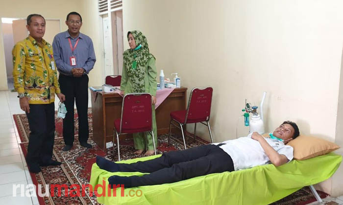 Disperin Riau Buka Posko Rumah Singgah Terdampak Asap, Puluhan Masyarakat Antusias Berobat 