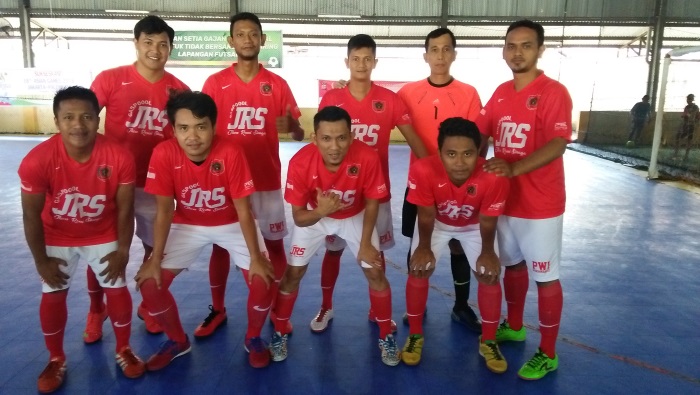 Tim Futsal PWI Riau Melaju ke Perempat Final Kapolresta Pekanbaru Cup III 2018