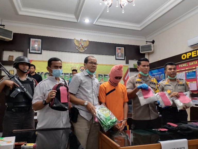 Sabu 2,65 Kilogram Diamankan di Inhu, Diduga Dikendalikan oleh Tahanan di Palembang