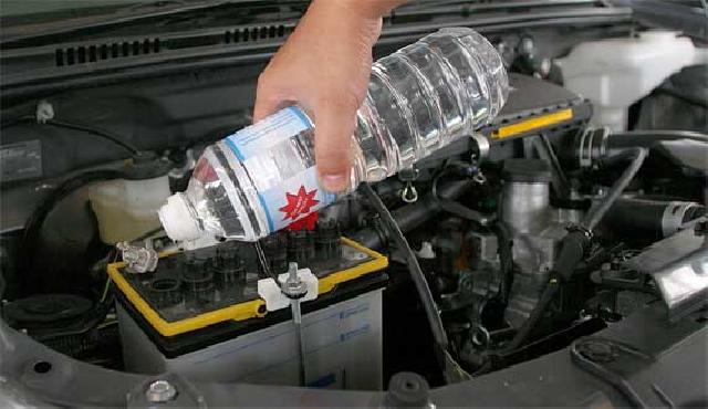 Tips Agar Aki Mobil Tetap Dalam Performa Sempurna