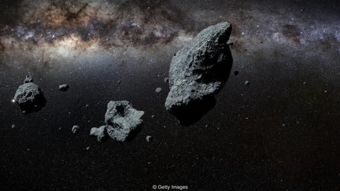 Geger Asteroid Tabrak Bumi Bulan Desember, Begini Faktanya