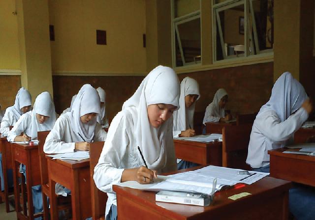 Seharusnya Didirikan SMAN di Teluk Masjid