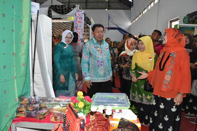 Batik Kampar Jadi Perhatian pada Pekan Batik Nusantara di Pekalongan