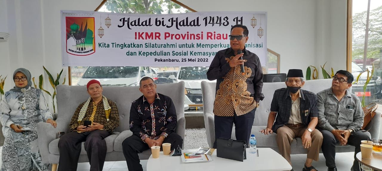 Jalin Silaturahmi, IKMR Riau Gelar Halal Bihalal di Co,ma Coffe