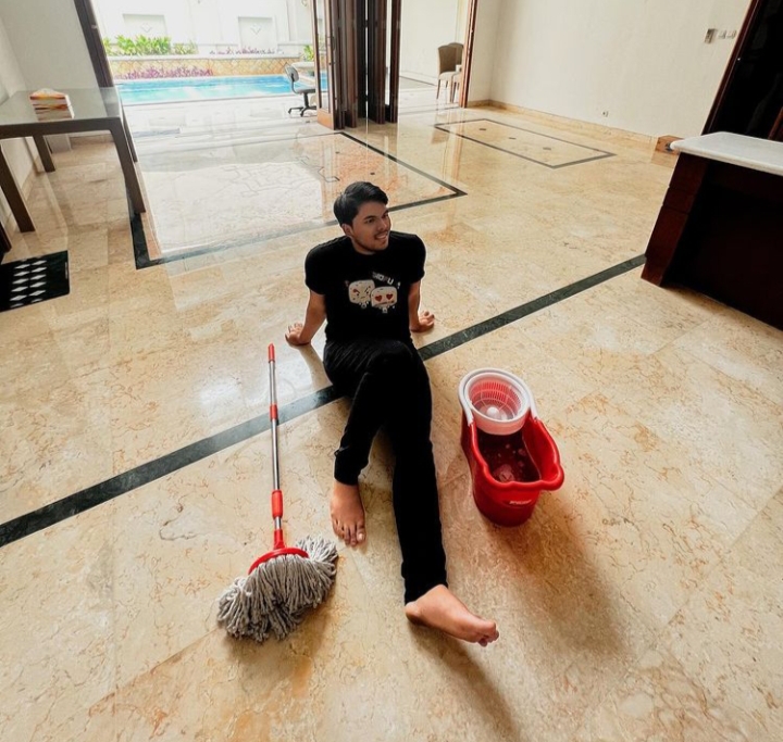 Apakah Rumah Baru Thariq Halilintar Akan Ditempati Bersama Fuji?